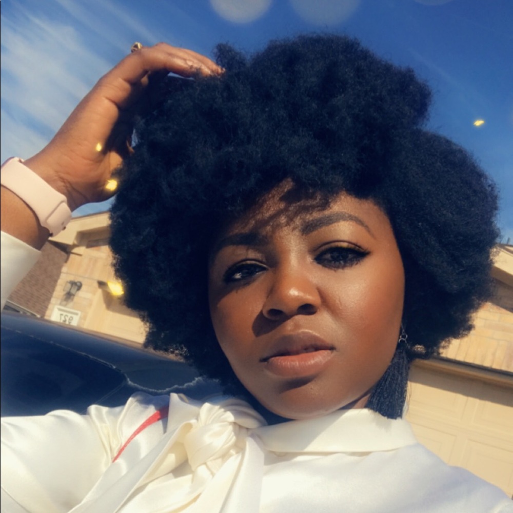 Meet your Posher, Sarah